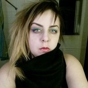 Meet your Posher, Kristina